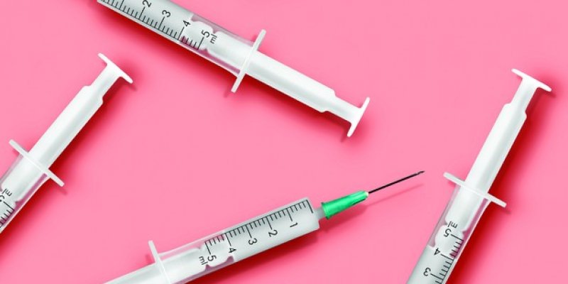 Grávidas apresentam forte resposta imunológica à vacina contra a covid-19, diz estudo